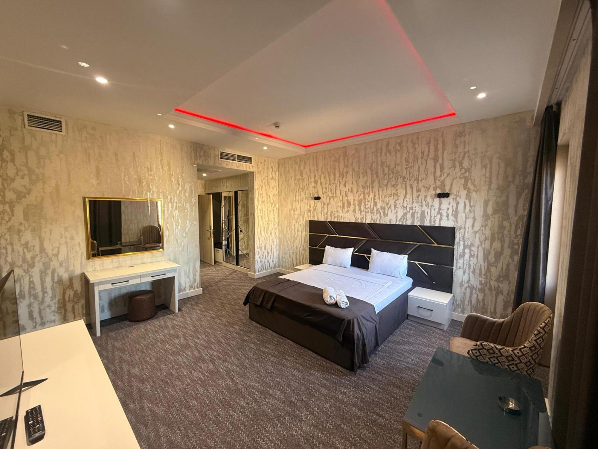 Black Mont Inn Hotel Баку Екстериор снимка