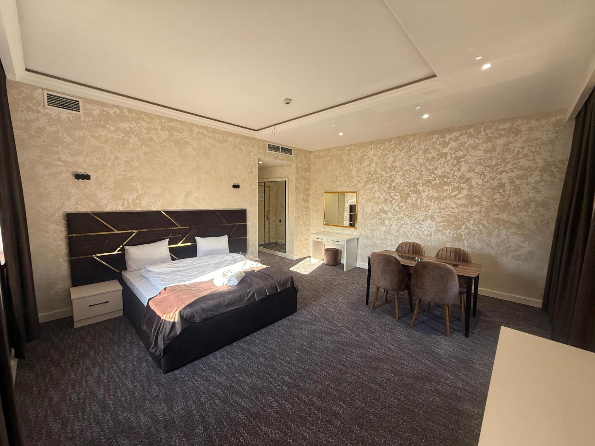 Black Mont Inn Hotel Баку Екстериор снимка