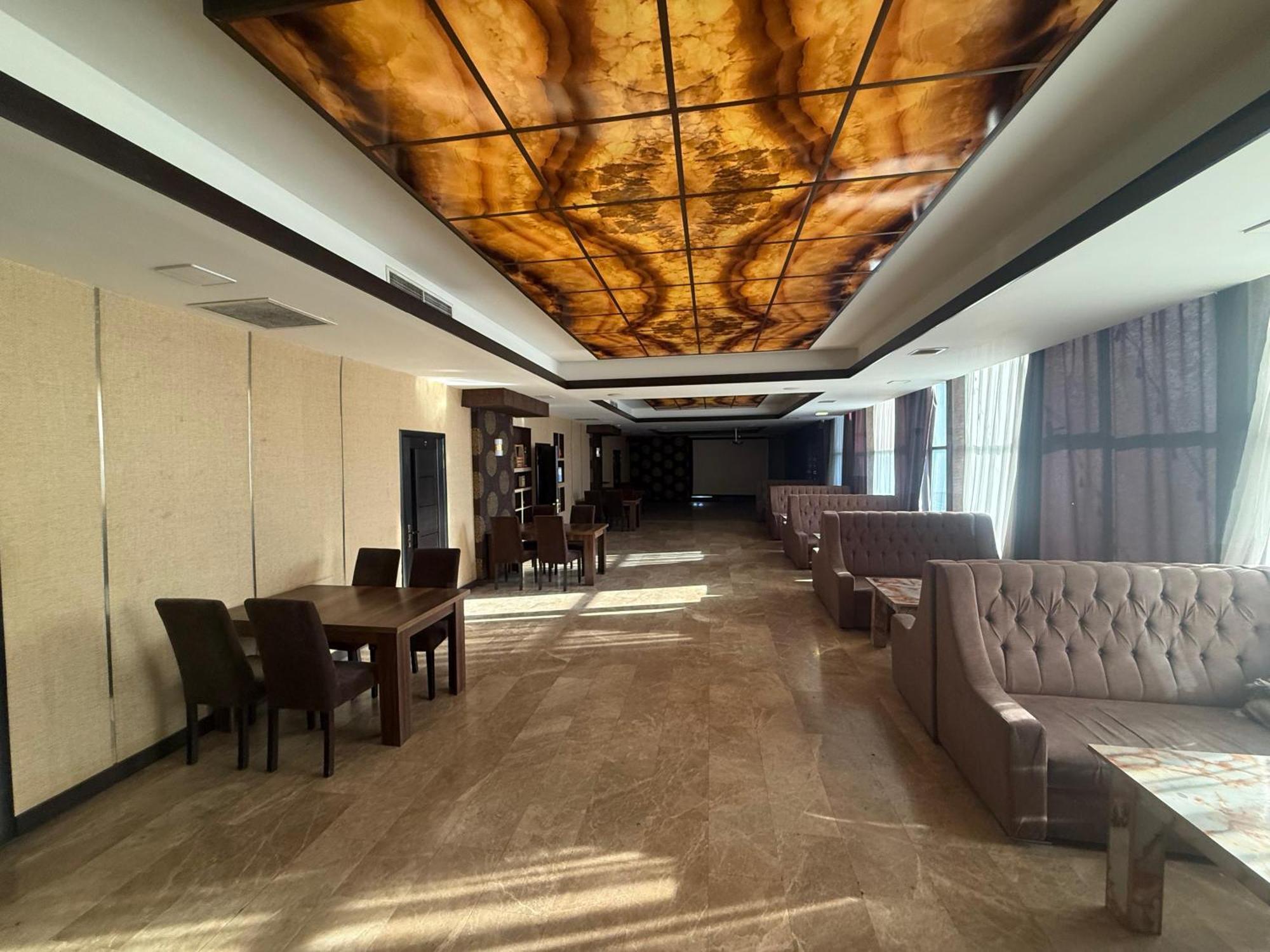 Black Mont Inn Hotel Баку Екстериор снимка