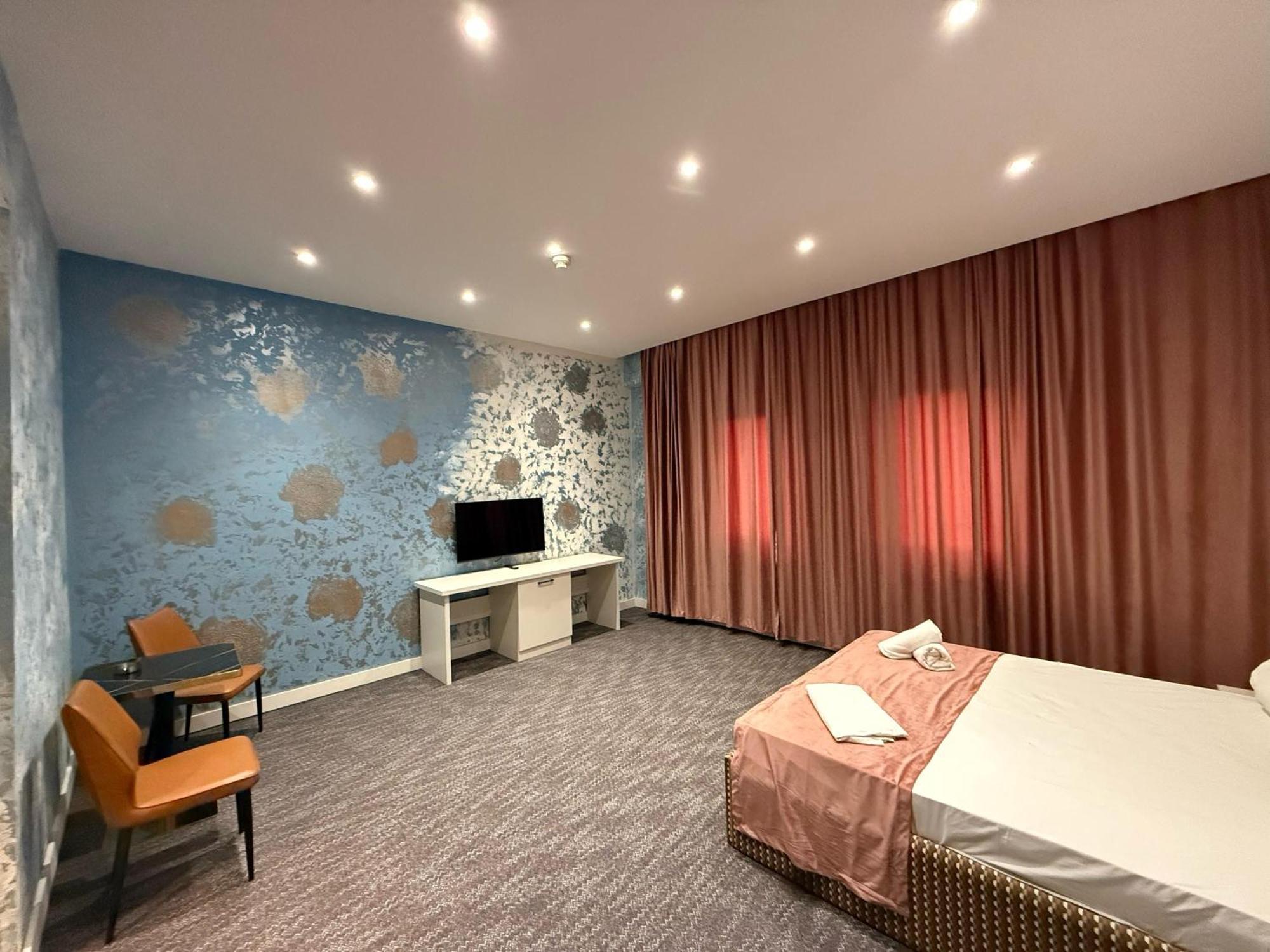 Black Mont Inn Hotel Баку Екстериор снимка
