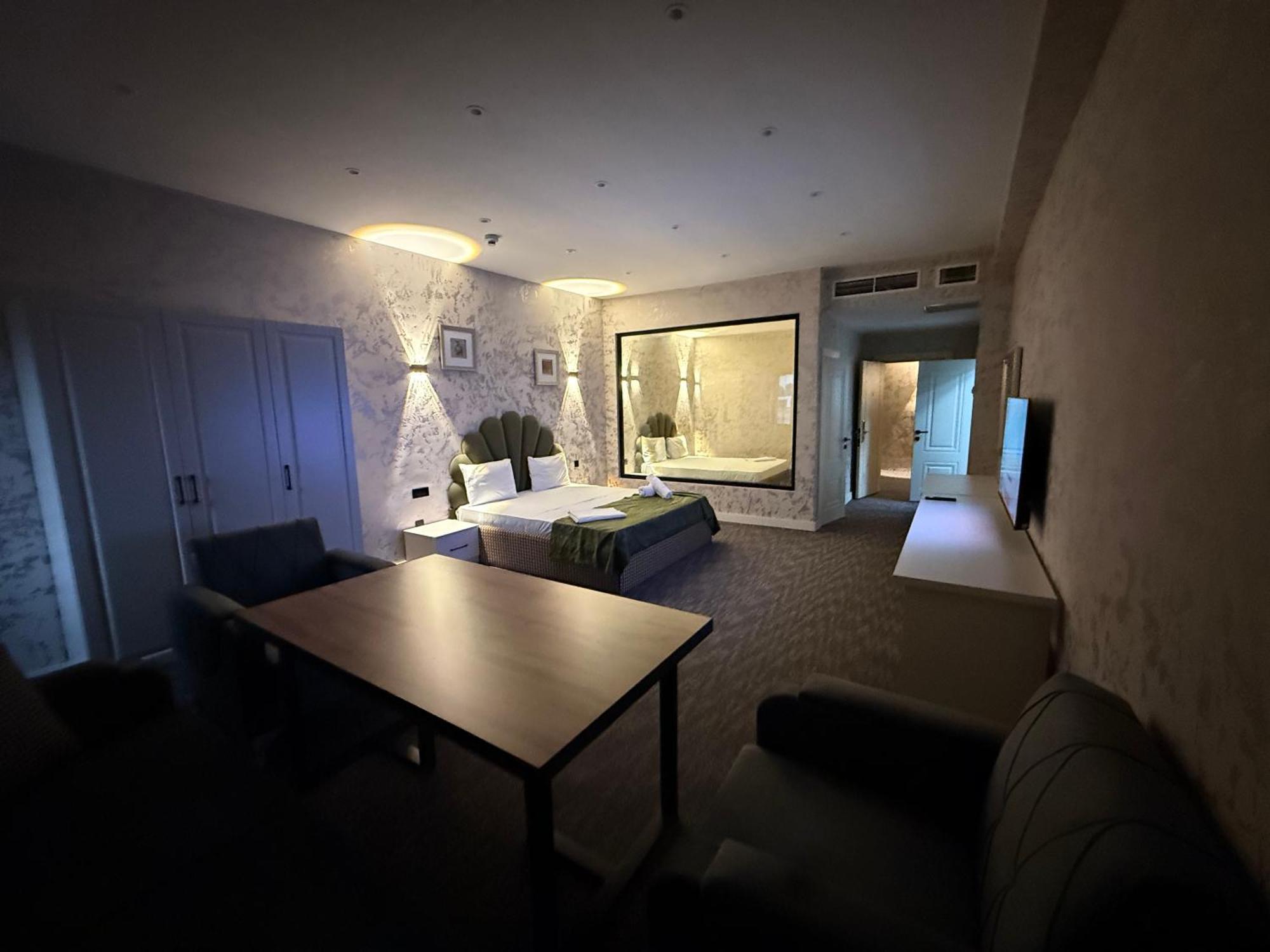Black Mont Inn Hotel Баку Екстериор снимка