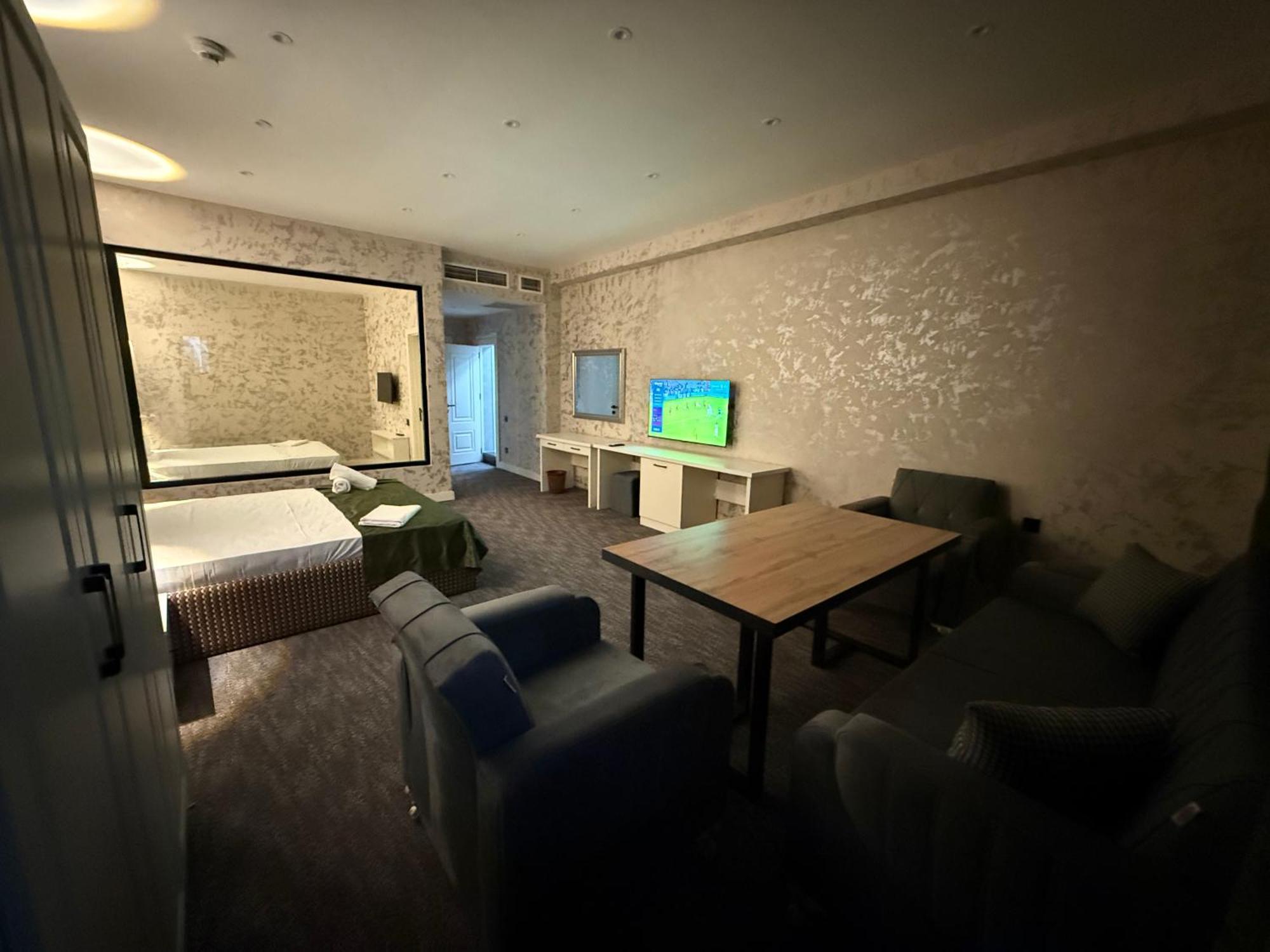 Black Mont Inn Hotel Баку Екстериор снимка