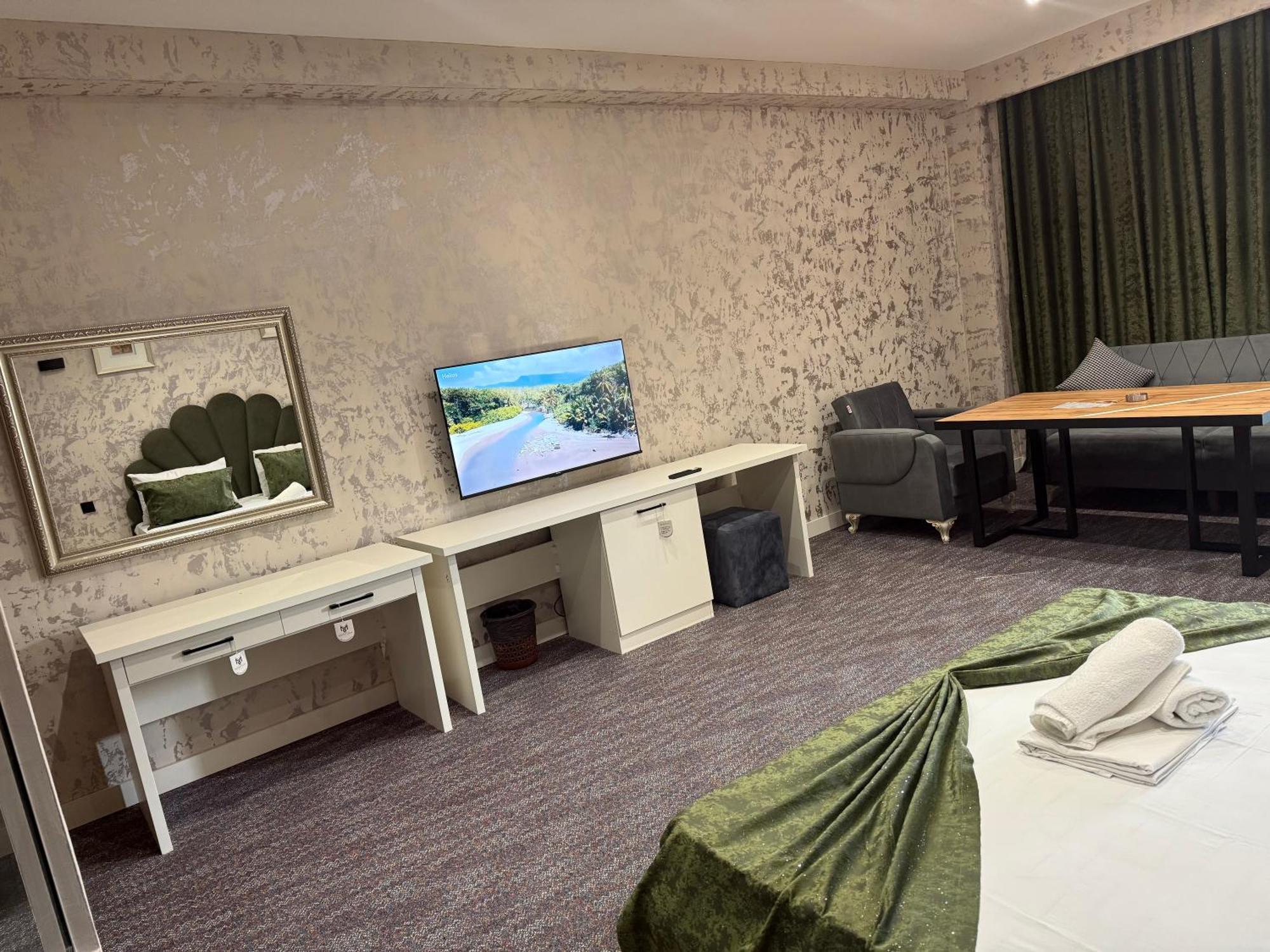 Black Mont Inn Hotel Баку Екстериор снимка