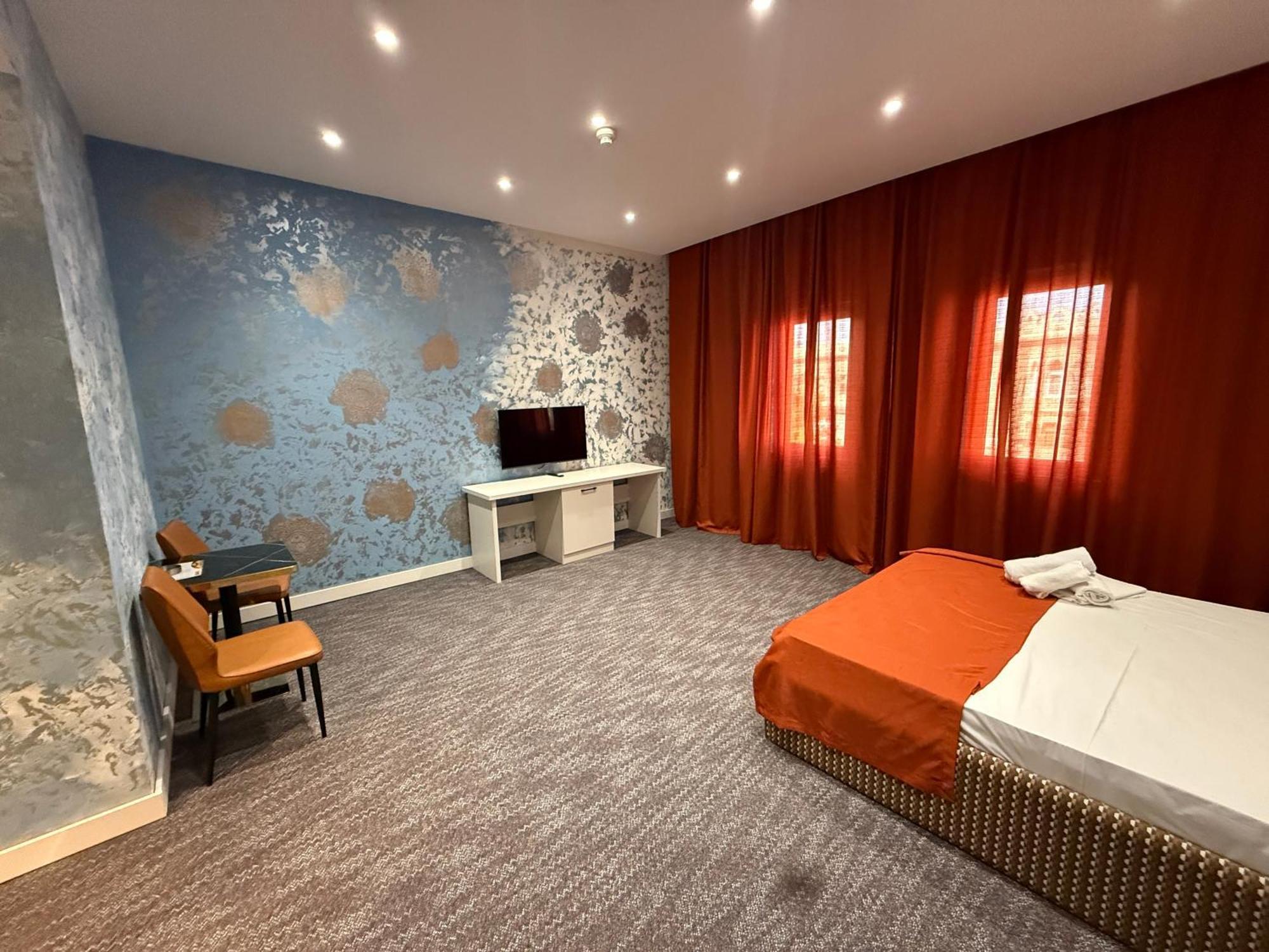 Black Mont Inn Hotel Баку Екстериор снимка